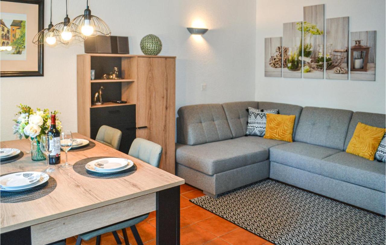 2 Bedroom Nice Home In Vitrac Vitrac  Exterior foto